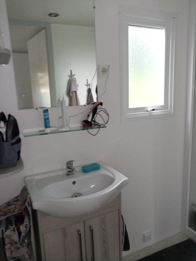 Camping Le Montourey Azur 78 Hotell Fréjus Exteriör bild